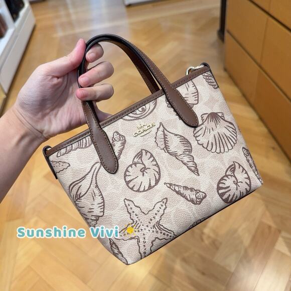 Coach Shell Pattern Bag Coach | Bags | Nwt Coach City Mini Tote Bag Signature Canvas With Shell ...